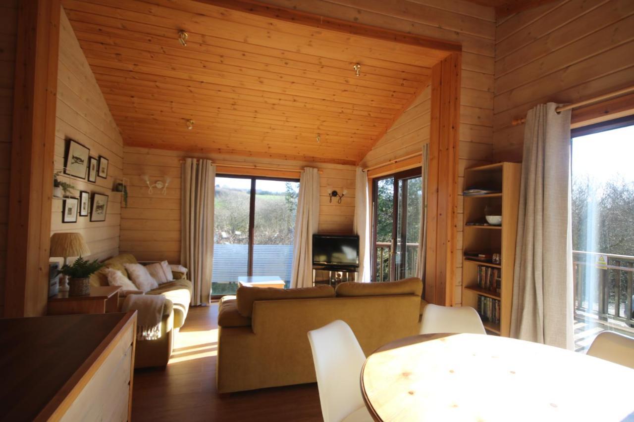 Hartland Hideaway Lodge Woolfardisworthy  Extérieur photo