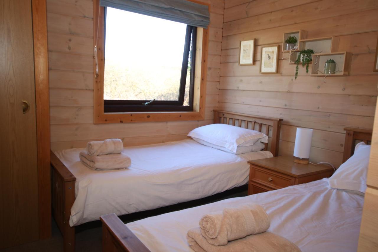 Hartland Hideaway Lodge Woolfardisworthy  Extérieur photo